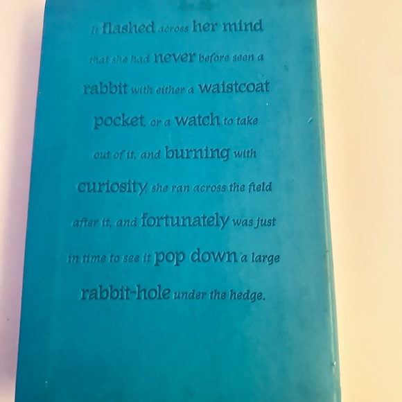 Alice’s Adventures in wonderland Through the Looking Glass - Picture 2 of 3